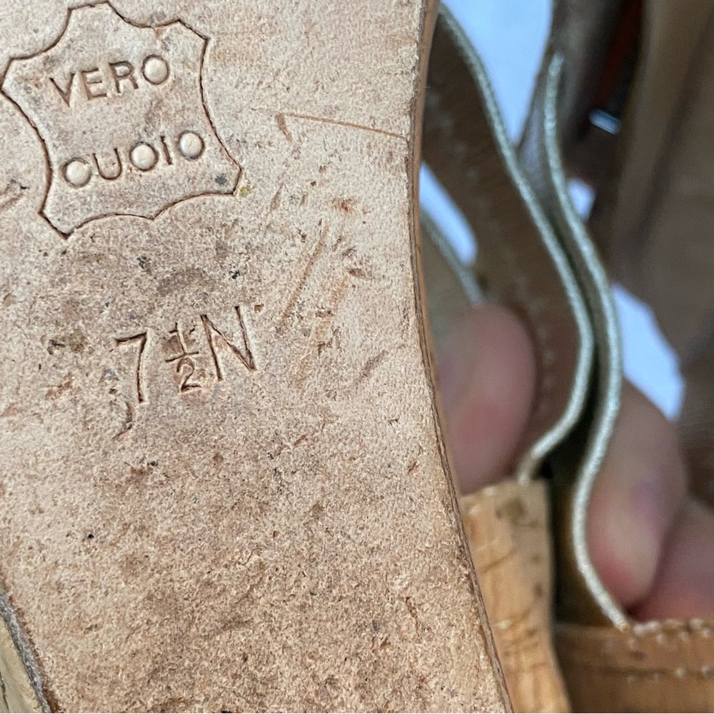 D16 Donald J Pliner Dori wedge sandals cork metallic 7.5N - Picture 10 of 14